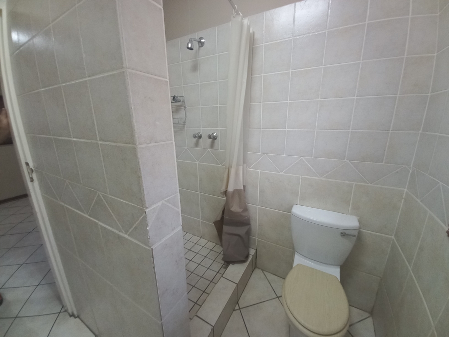 To Let 4 Bedroom Property for Rent in Cashan North West